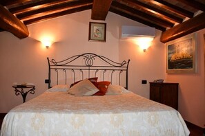 3 Schlafzimmer, Bügeleisen/Bügelbrett, kostenloses WLAN, Bettwäsche