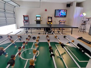 Games room - Woodland Retreat with Game Room (Hot Springs Village)