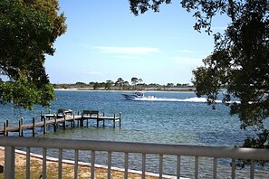 Property grounds - NEWLY LISTED! Welcome to The Escape Pod on Santa Rosa Sound by Fort Walton Beach (Mary Esther)