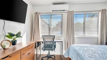1 chambre, fer et planche à repasser, Wi-Fi, literie fournie