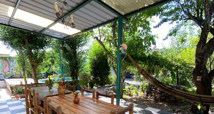 Casa Onda Verde Hostal