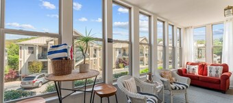 Emerald Bay Escape w/ Sunroom
