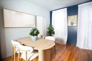 Dining - 15 min NYC • 14 MetLife • FIFA•West Hoboken •BLUE (Jersey City)