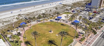 Luxe Beach Retreat | Pool • Arcade • Walk to Beach