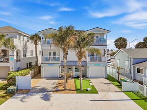Exterior - Endless Summer 4BR Beach Getaway (Jacksonville Beach)