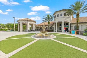 Exterior - ChampionsGate Resort Six Bedroom Vacation Pool Home - Includes resort clubhouse amenity access (Davenport)