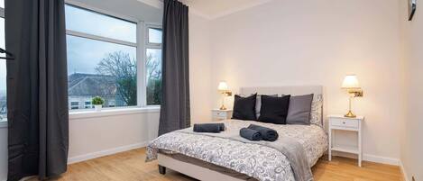 2 bedrooms, desk, iron/ironing board, travel cot