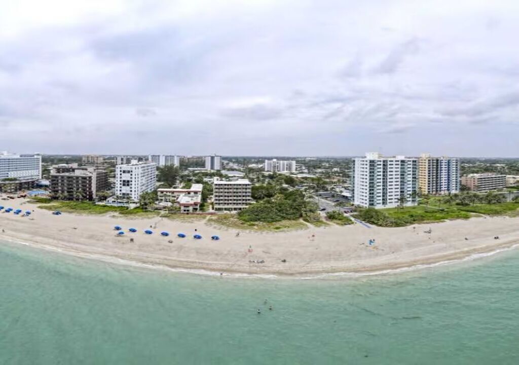 Strand