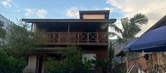Cozy and comfortable house in the Morada da Praia condominium, with security and leisure facilities.