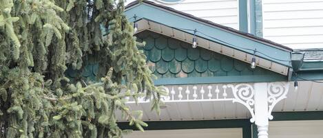 AuĂendetails
