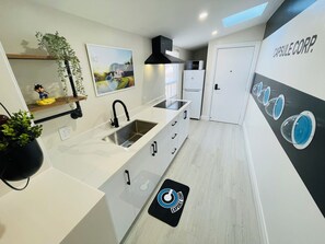 Private kitchen - Dragon Ball Capsule Corp Home · Prime Downtown Toronto (Toronto)