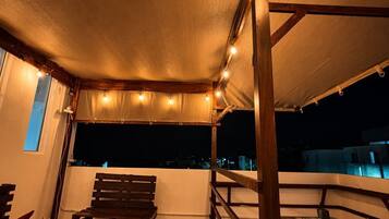 House, 2 Bedrooms, Patio | Property grounds