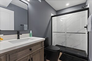 Bathroom - Luxury 2 BD Apartment (Festus)