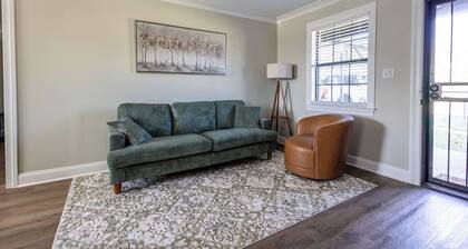 3 Bedroom - 2 Kings - Near Tunica - Fire Pit & Screened Porch