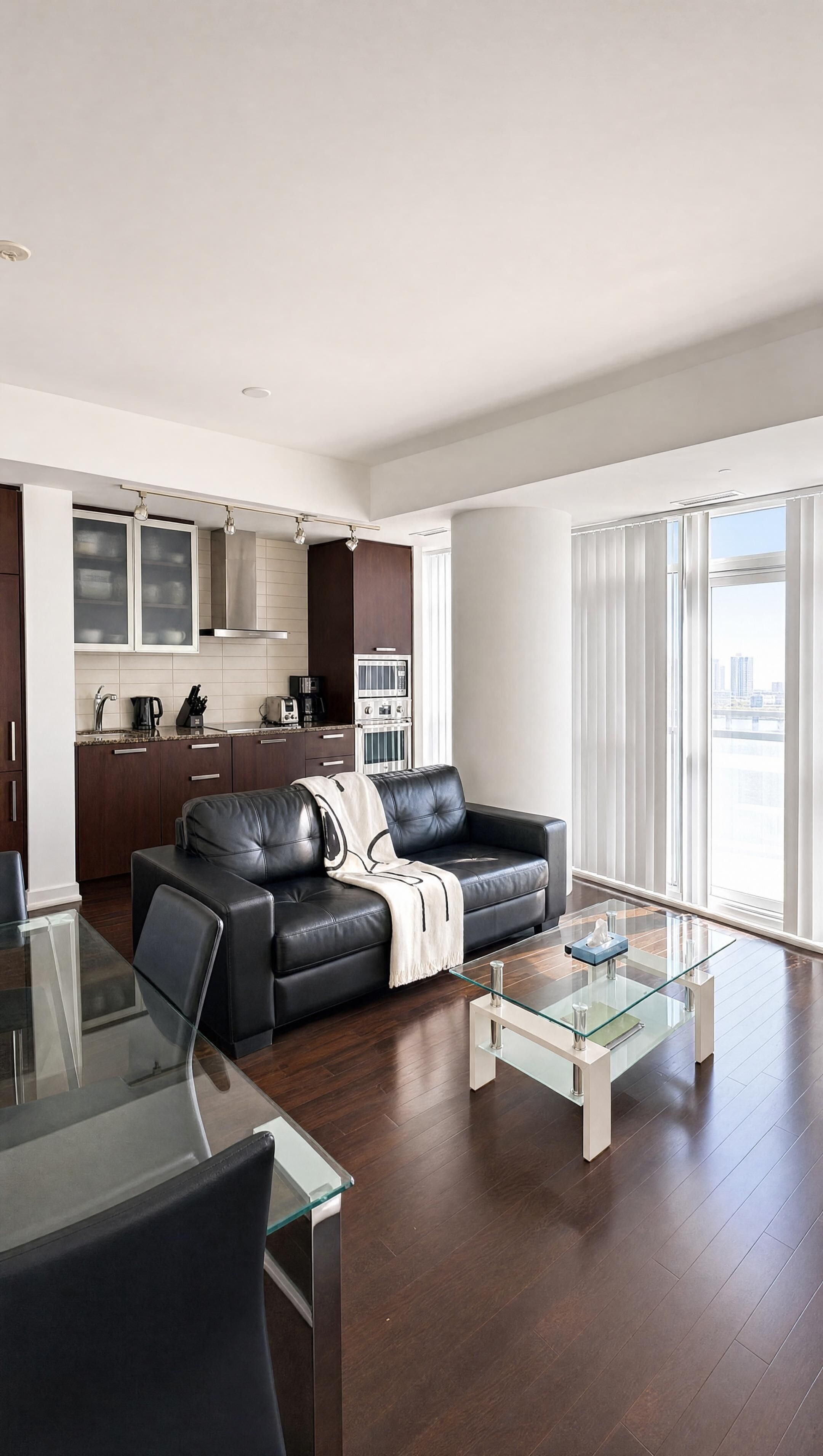 Royal Suite, 2 Bedrooms | Living area