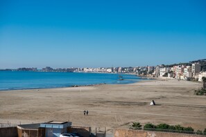 Beach - Vrbo Property (Nettuno)