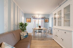 Dining - Vrbo Property (Nettuno)