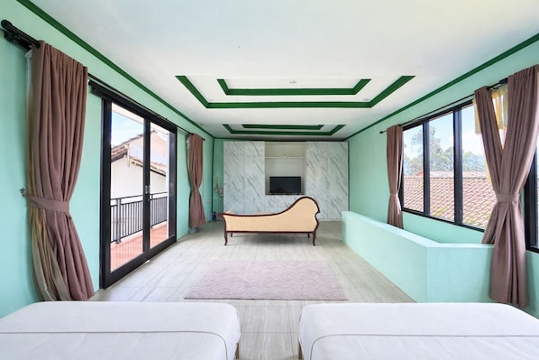 Chambre familiale, vue sur le lac | Intérieur