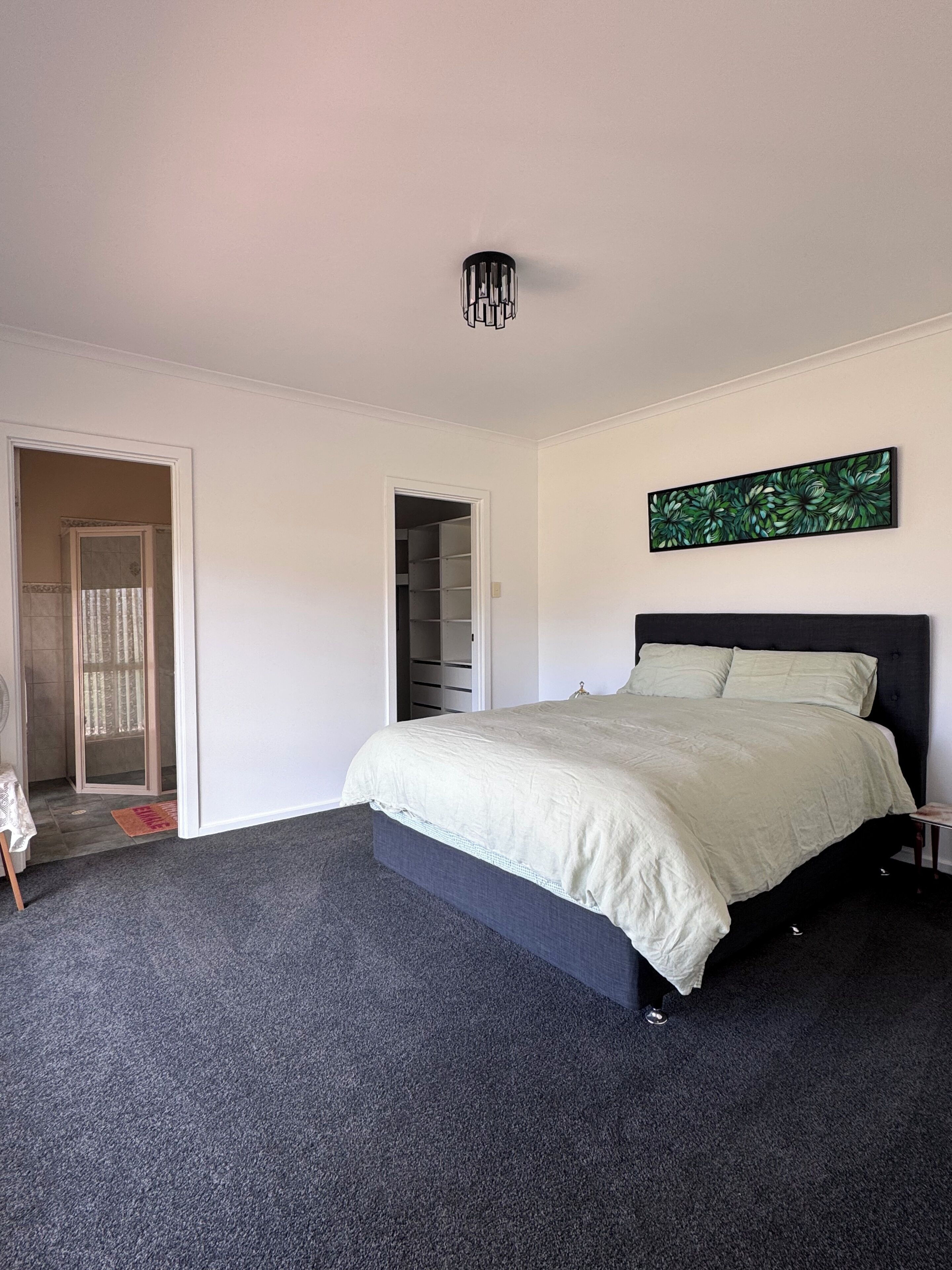 4 Schlafzimmer, Bügeleisen/Bügelbrett, Reisekinderbett, Bettwäsche