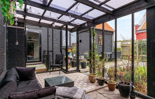 Gorgeous home in Rønne with WiFi
