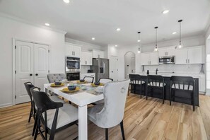 Dining - The Fort Haven | Spacious 4BR Near Ft. Campbell (Clarksville)