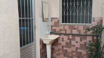 Rumah Standar | Kamar mandi
