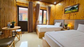 Deluxe Twin Room, Garden View | In-room safe, desk, soundproofing, free WiFi