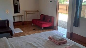 Standaard kamer, 1 kingsize bed | Gratis wifi, beddengoed