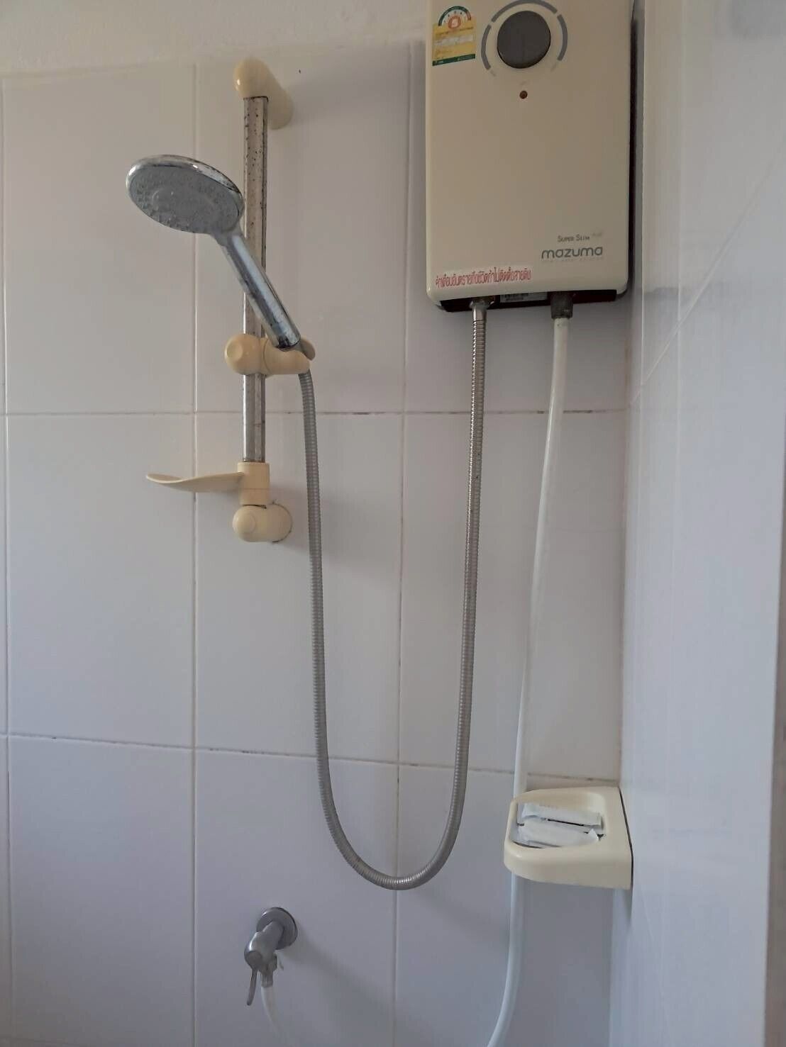 ห้องสแตนดาร์ด, เตียงคิงไซส์ 1 เตียง | ห้องน้ำ | ฝักบัว, ของใช้ในห้องน้ำฟรี, ผ้าเช็ดตัว, สบู่