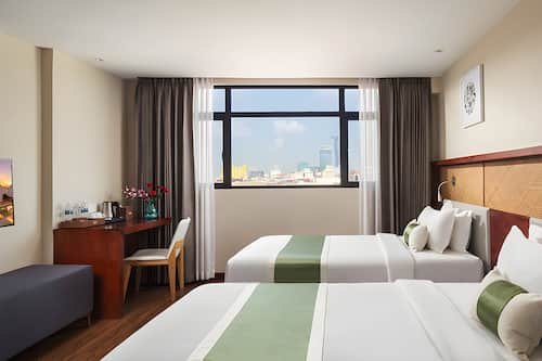 Superior Twin Room, City View
