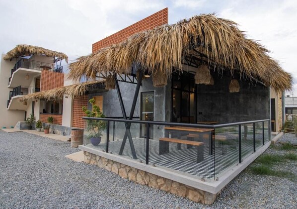 Khu ẩm thực ngoài trời
