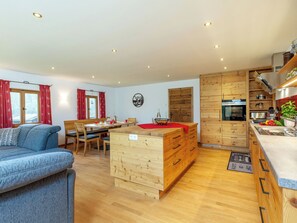 Dining - Geigelstein by Interhome (Unterwössen)