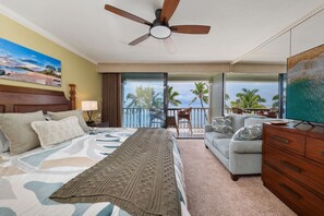 Iron/ironing board, travel cot, WiFi, bed sheets - Maui Beachfront Haven – Unit 433 (Lahaina)