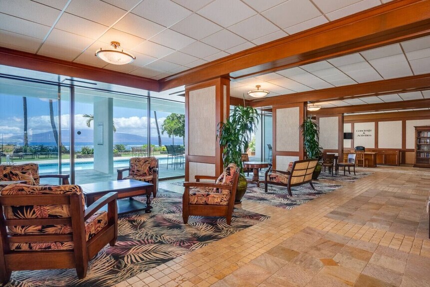 Maui Beachfront Haven Unit 433 - Lahaina, HI