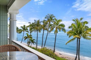 Property grounds - Maui Beachfront Haven – Unit 433 (Lahaina)
