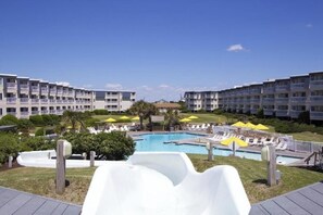 Pool - Cozy 2-bedroom condo with AC in serene Myrtle Beach (Myrtle Beach)