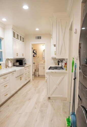 3B2B Luxury Riverside Retreat - Near UCR, CUS, Downtown, Historic Park & More