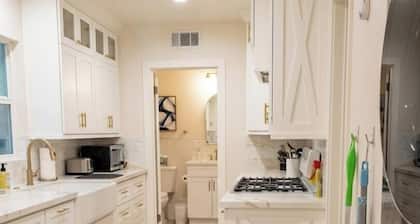 3B2B Luxury Riverside Retreat - Near UCR, CUS, Downtown, Historic Park & More