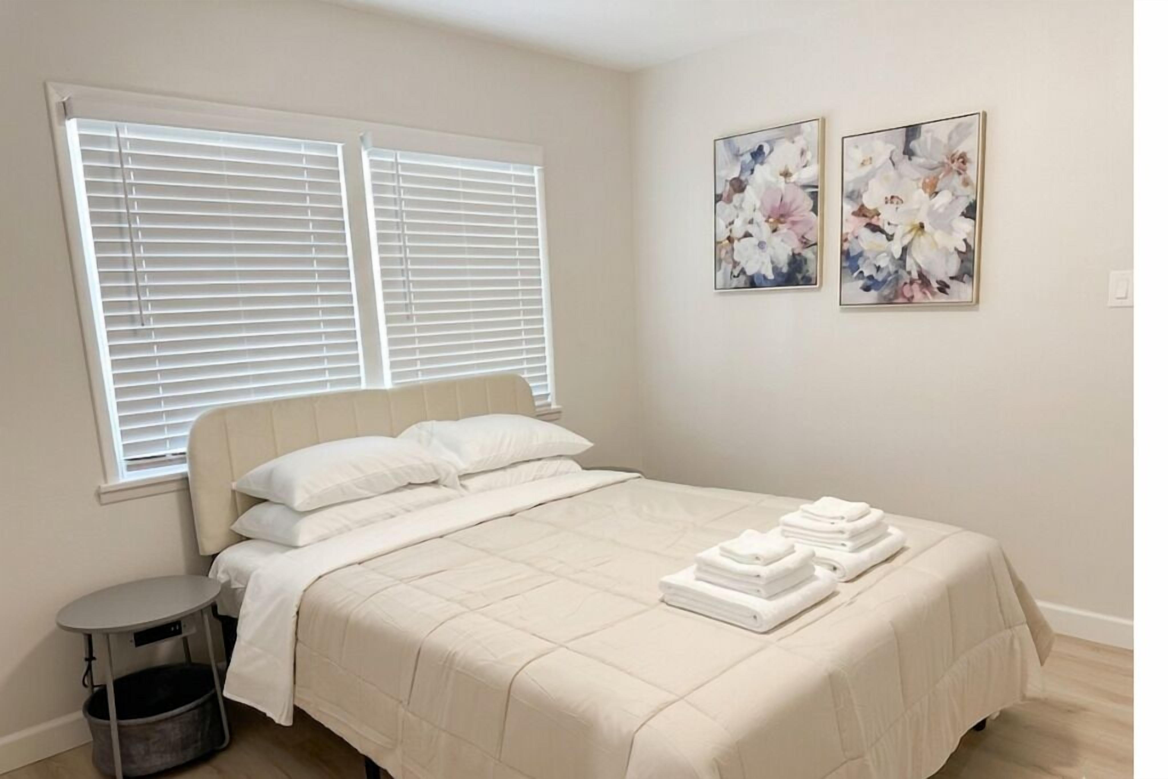 3 habitaciones, tabla de planchar con plancha y wifi gratis 