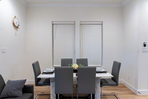 Dining - 4BR Houston World Cup Retreat - Hot Tub, Game Room + Near NRG Stadium (Houston)
