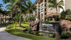 A Westin Vacation Club building with a sign, palm trees, a water feature, and a paved walkway. - WESTIN NANEA OCEAN VILLAS 2 BDRM Resort View Maui, Lahaina
May 29 – June 1, 2026 (Lahaina)