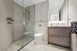 Bathroom - Cascade Garden Bliss (Pymble)