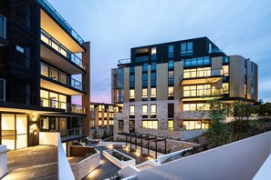 Exterior - Cascade Garden Bliss (Pymble)