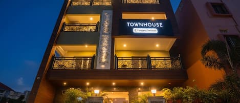 House | Exterior
