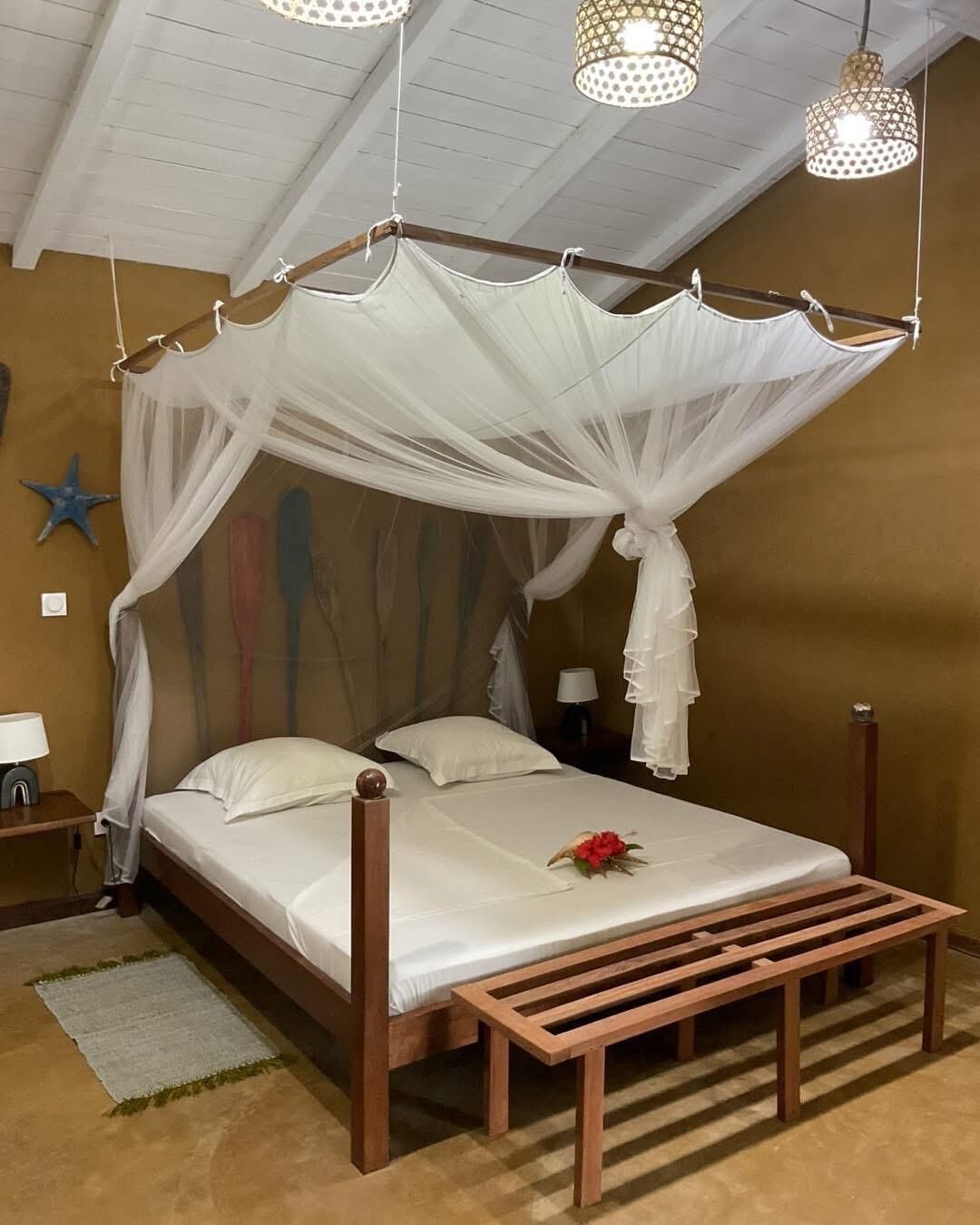 3 bedrooms, WiFi, bed sheets
