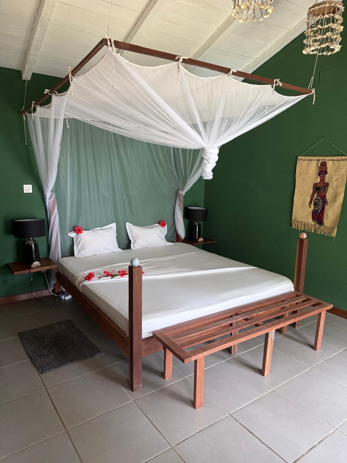 3 bedrooms, WiFi, bed sheets