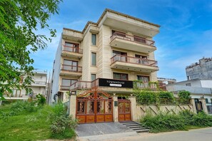 House | Exterior - Classic With Balcony Near Medanta (Gurugram)