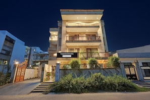 House | Exterior - Classic With Balcony Near Medanta (Gurugram)