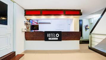 House | Reception