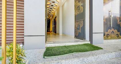 Premium Anisabad Near Mahavir Sansthan